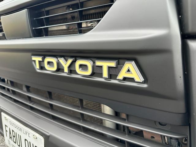 TOYOTA REGIUS ACE VAN LONG SUPER GL