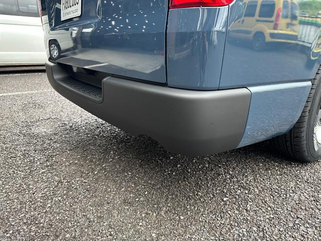 TOYOTA REGIUS ACE VAN LONG SUPER GL