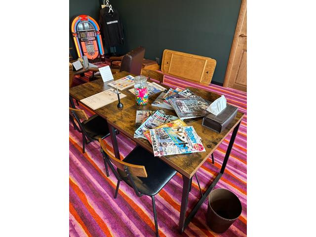 ハイエースバン ロングスーパーGL 4WD ディーゼル 両側パワースライドドア グレー&マットブラック塗装 プッシュスタート 新品タイヤ/ホイール/バンパーガード/LEDヘッドライト/シートカバー バックカメラ Bluetooth(72枚目)