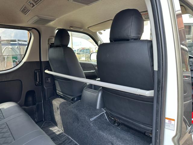 レジアスエースバン ロングスーパーGL 4WD ディーゼル ブロンズメタリック&マットブラック塗装 リアクーラー/ヒーター プッシュスタート 新品ホイール/タイヤ/バンパーガード/キャリア/ラダー/テールガード/LEDヘッド/シートカバー(22枚目)