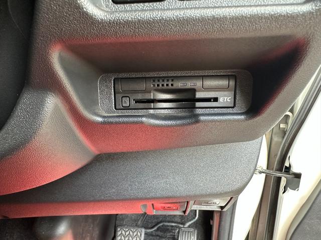 レジアスエースバン ロングスーパーGL 4WD ディーゼル ブロンズメタリック&マットブラック塗装 リアクーラー/ヒーター プッシュスタート 新品ホイール/タイヤ/バンパーガード/キャリア/ラダー/テールガード/LEDヘッド/シートカバー(34枚目)