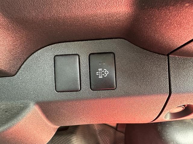 ハイエースバン ロングDX GLパッケージ 9人乗り 4WD ディーゼル リアクーラー&ヒーター ブロンズメタリック&マットブラック塗装 ベッドキット 社外タイヤ/アルミ/バンパーガード/キャリア/ラダー/テールガード/LEDヘッドライト(33枚目)