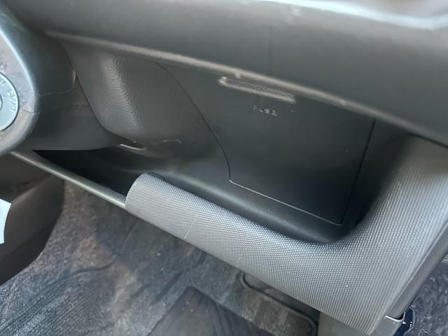 サクシードバン UL Xパッケージ 4WD グレー&マットブラック塗装 ホワイトレタータイヤ ウッド調ハンドル シートカバー 電動格納ドアミラー ナビ Bluetooth バックカメラ TV ETC(48枚目)