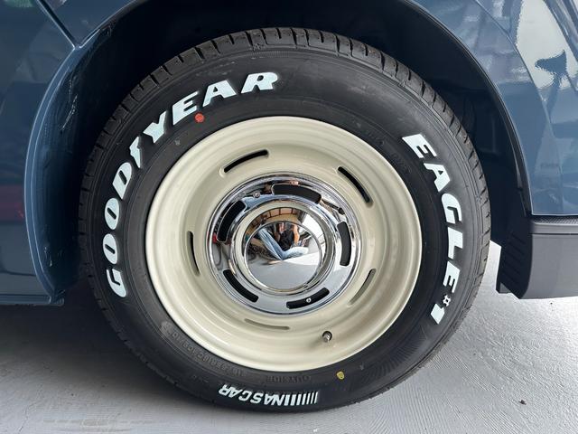 ハイエースバン ロングDX アルルブルー&アイボリー&マットブラック塗装 リアクーラー&ヒーター 新品ナスカータイヤ/ディーンクロスカントリーホイール/シートカバー Bluetooth バックカメラ ETC LEDヘッドライト(19枚目)