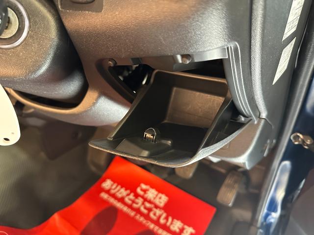 ハイエースバン ロングDX アルルブルー&アイボリー&マットブラック塗装 リアクーラー&ヒーター 新品ナスカータイヤ/ディーンクロスカントリーホイール/シートカバー Bluetooth バックカメラ ETC LEDヘッドライト(43枚目)