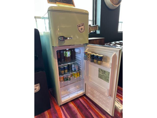 ハイエースバン ロングDX アルルブルー&アイボリー&マットブラック塗装 リアクーラー&ヒーター 新品ナスカータイヤ/ディーンクロスカントリーホイール/シートカバー Bluetooth バックカメラ ETC LEDヘッドライト(68枚目)