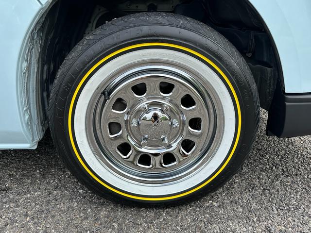 ハイエースバン スーパーGL ダークプライム ディーゼル 丸目フェイス ファビュラスブルー&マットブラック塗装 リアクーラー&ヒーター 新品タイヤ/ホイール/シートカバ プッシュスタート 100V ナビ Bluetooth バックカメラ ETC(14枚目)