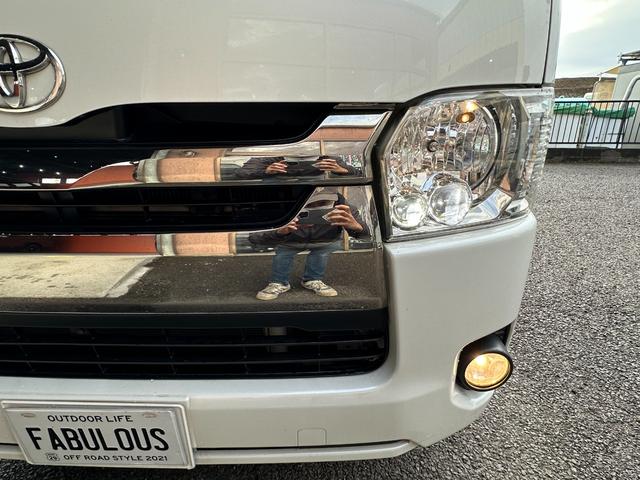 ハイエースバン スーパーＧＬ　ダークプライム　ディーゼル　両側パワースライドドア　リアクーラー／ヒーター　プッシュスタート　１００電源　ナビ　Ｂｌｕｅｔｏｏｔｈ　ＴＶ　バックカメラ　ＥＴＣ　ＤＶＤ　ＬＥＤヘッドライト　スマートキー　オートライト（14枚目）