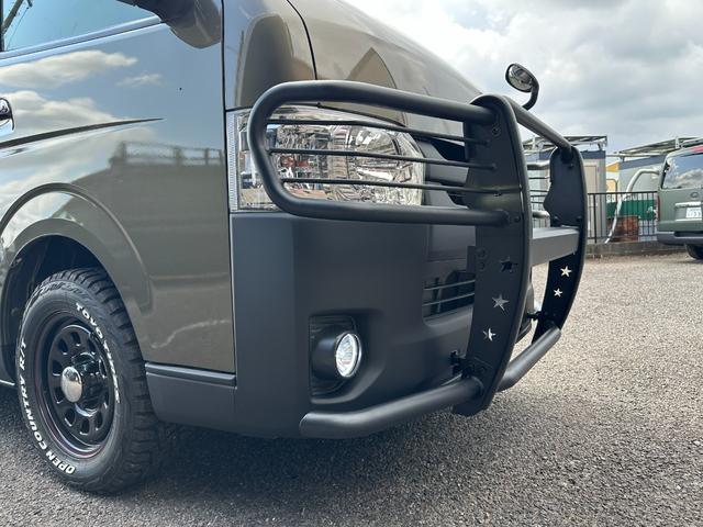 レジアスエースバン ロングスーパーＧＬ　４ＷＤ　ディーゼル　ブロンズメタリック＆マットブラック塗装　リアクーラー／ヒーター　　プッシュスタート　新品ホイール／タイヤ／バンパーガード／キャリア／ラダー／テールガード／ＬＥＤヘッド／シートカバー（14枚目）