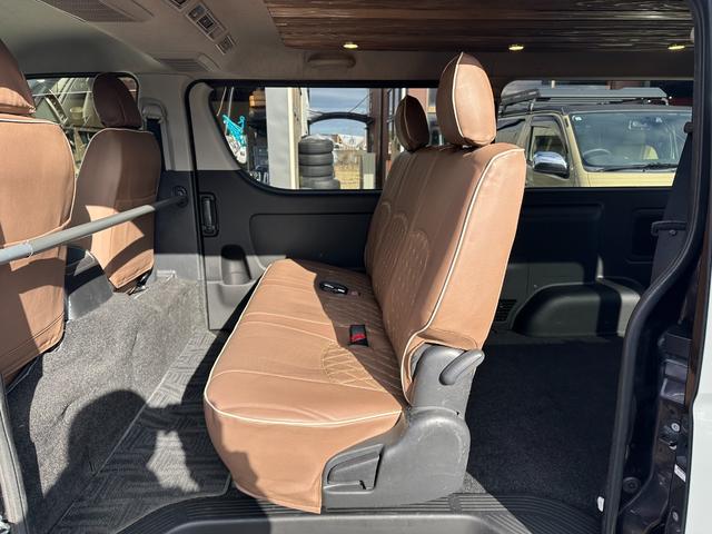 ハイエースバン ロングスーパーＧＬ　４ＷＤ　ディーゼル　両側パワースライドドア　グレー＆マットブラック塗装　プッシュスタート　新品タイヤ／ホイール／バンパーガード／ＬＥＤヘッドライト／シートカバー　バックカメラ　Ｂｌｕｅｔｏｏｔｈ（48枚目）