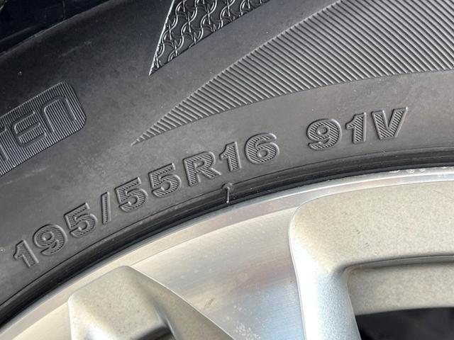 ＣＲ－Ｚ α　６ＭＴ　スカイルーフ　黒革シート　シートヒーター　クルーズコントロール　純正１６インチアルミ　純正ナビ　バックカメラ　デジタルメーター　マルチインフォメーションディスプレイ　革巻きステアリング　ＥＴＣ（22枚目）