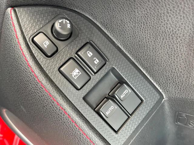 ８６ ＧＴリミテッド　６ＭＴ　ＴＲＤ製マフラー　純正１７インチアルミ　シートヒーター　革／アルカンターラコンビシート　革巻きステアリング　リアフォグランプ　ＨＩＤヘッドライト　純正ナビ　バックカメラ　アルミペダル　ＥＴＣ（38枚目）