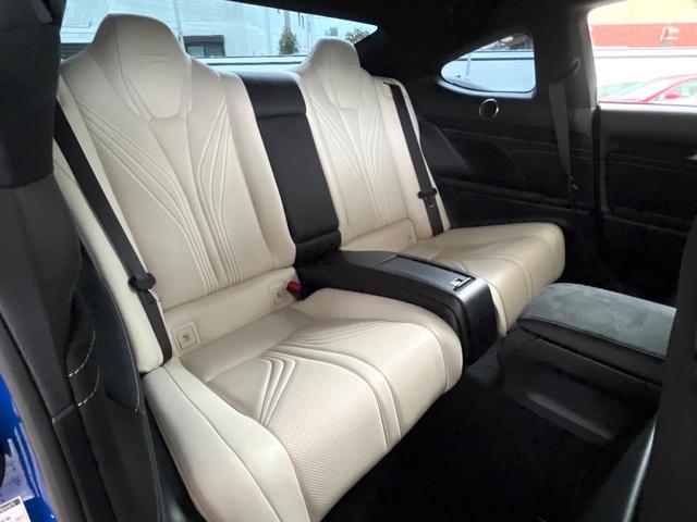 RC F ベースグレード マークレビンソンサウンド ムーンルーフ 純正オプション19インチアルミ 白セミアニリン革シート レーダークルーズコントロール プリクラッシュセーフティ ブラインドスポットモニター 前席シートエアコン(10枚目)