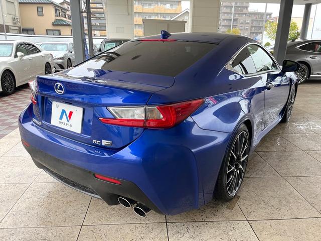 RC F ベースグレード マークレビンソンサウンド ムーンルーフ 純正オプション19インチアルミ 白セミアニリン革シート レーダークルーズコントロール プリクラッシュセーフティ ブラインドスポットモニター 前席シートエアコン(17枚目)