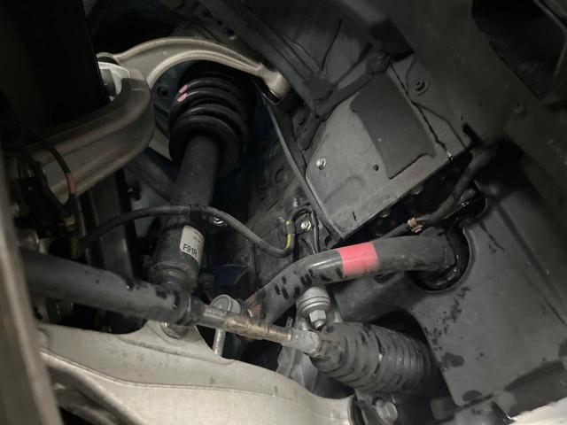 RC F ベースグレード マークレビンソンサウンド ムーンルーフ 純正オプション19インチアルミ 白セミアニリン革シート レーダークルーズコントロール プリクラッシュセーフティ ブラインドスポットモニター 前席シートエアコン(20枚目)