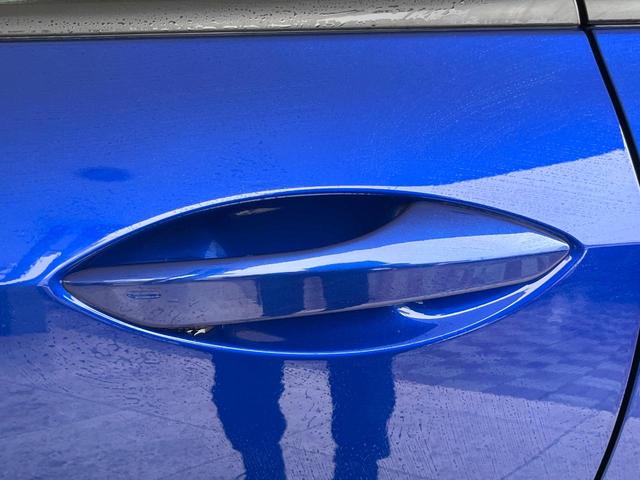 RC F ベースグレード マークレビンソンサウンド ムーンルーフ 純正オプション19インチアルミ 白セミアニリン革シート レーダークルーズコントロール プリクラッシュセーフティ ブラインドスポットモニター 前席シートエアコン(22枚目)