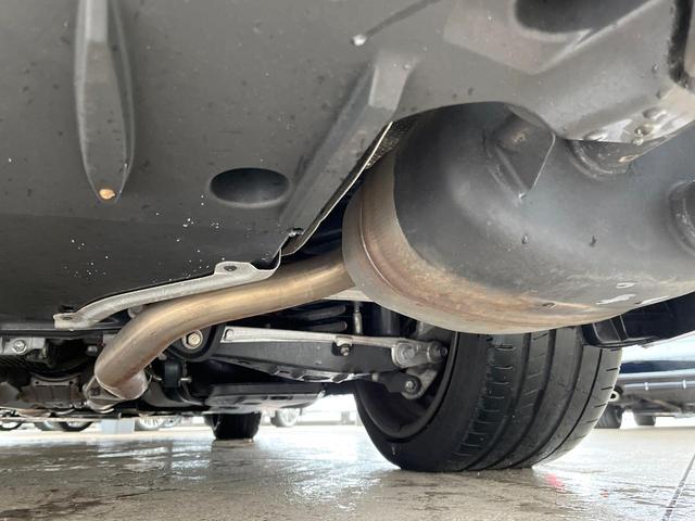 RC F ベースグレード マークレビンソンサウンド ムーンルーフ 純正オプション19インチアルミ 白セミアニリン革シート レーダークルーズコントロール プリクラッシュセーフティ ブラインドスポットモニター 前席シートエアコン(28枚目)