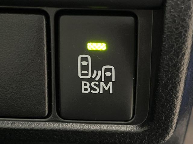 RC F ベースグレード マークレビンソンサウンド ムーンルーフ 純正オプション19インチアルミ 白セミアニリン革シート レーダークルーズコントロール プリクラッシュセーフティ ブラインドスポットモニター 前席シートエアコン(39枚目)