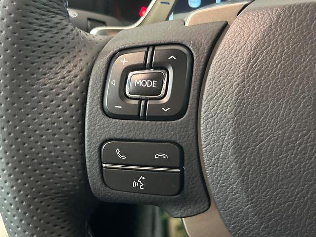 RC F ベースグレード マークレビンソンサウンド ムーンルーフ 純正オプション19インチアルミ 白セミアニリン革シート レーダークルーズコントロール プリクラッシュセーフティ ブラインドスポットモニター 前席シートエアコン(50枚目)