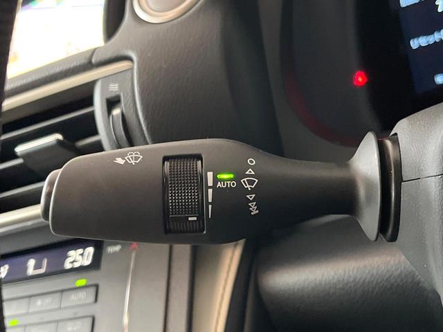 RC F ベースグレード マークレビンソンサウンド ムーンルーフ 純正オプション19インチアルミ 白セミアニリン革シート レーダークルーズコントロール プリクラッシュセーフティ ブラインドスポットモニター 前席シートエアコン(53枚目)