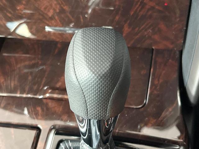 マークX 250G Fパッケージ Weds製18インチアルミ プリクラッシュセーフティシステム レーダークルーズコントロール 左右独立オートエアコン AppleCarPlay HIDヘッドライト 純正ウレタン製ステアリング 禁煙車(42枚目)