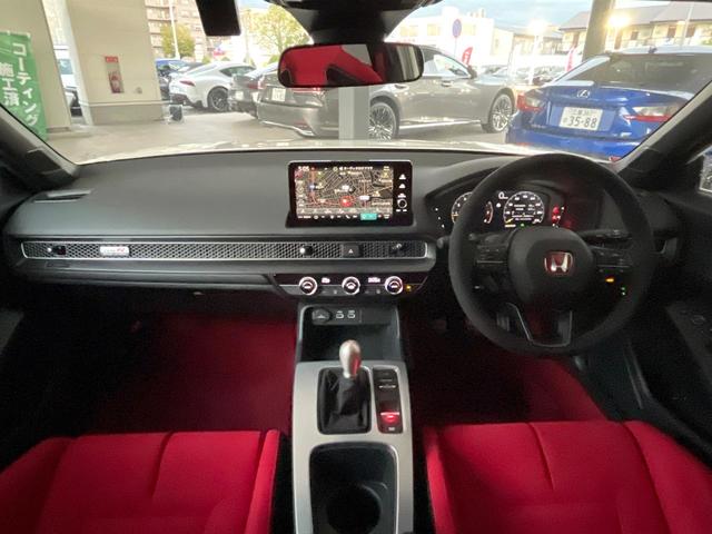 シビック タイプR 6MT ターボ トリプルマフラー バックカメラ ホンダセンシング 純正19インチアルミ 左右独立オートエアコン アルカンターラ巻きステアリング レッドラックススエードスポーツシート ホンダコネクトナビ(2枚目)