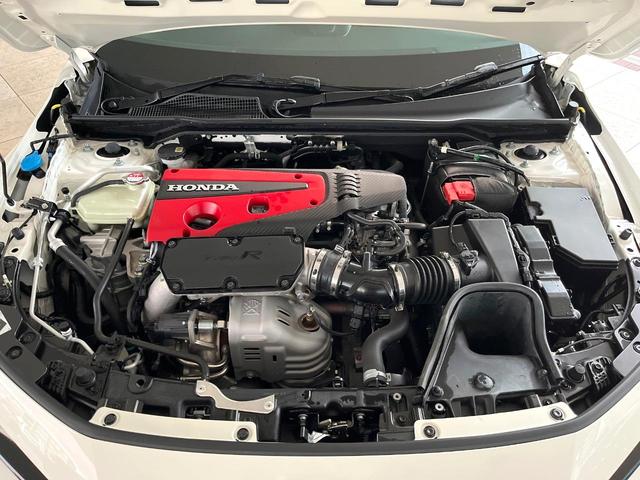 シビック タイプR 6MT ターボ トリプルマフラー バックカメラ ホンダセンシング 純正19インチアルミ 左右独立オートエアコン アルカンターラ巻きステアリング レッドラックススエードスポーツシート ホンダコネクトナビ(20枚目)