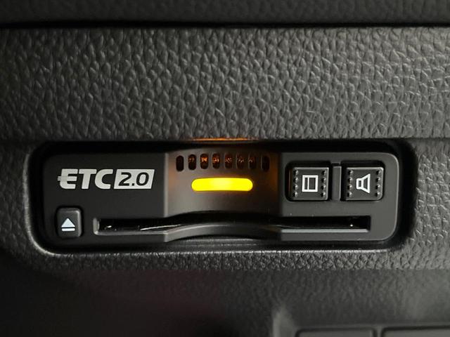 シビック タイプR 6MT ターボ トリプルマフラー バックカメラ ホンダセンシング 純正19インチアルミ 左右独立オートエアコン アルカンターラ巻きステアリング レッドラックススエードスポーツシート ホンダコネクトナビ(42枚目)