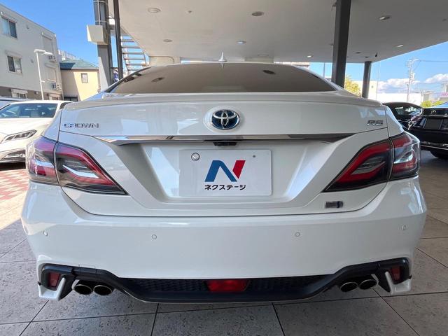 クラウンハイブリッド RSアドバンス TRDエアロ ムーンルーフ セーフティパッケージプラス 黒革シート ブラインドスポットモニター 3眼LEDヘッド 純正18インチスパッタリング塗装アルミ カラーヘッドアップディスプレイ スマートキー(15枚目)