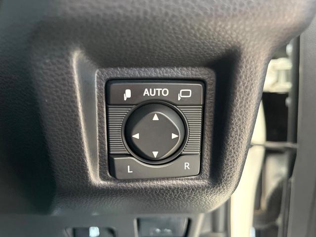 クラウンハイブリッド RSアドバンス TRDエアロ ムーンルーフ セーフティパッケージプラス 黒革シート ブラインドスポットモニター 3眼LEDヘッド 純正18インチスパッタリング塗装アルミ カラーヘッドアップディスプレイ スマートキー(41枚目)