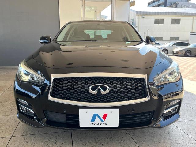 スカイライン ３５０ＧＴ　ＦＯＵＲ　ハイブリッド　タイプＰ　アラウンドビューモニター　エマージェンシーブレーキ　インテリジェントクルーズコントロール　純正１７インチアルミ　メモリー機能付きパワーシート　黒革シート　シートヒーター　革巻きステアリング　純正ナビ（13枚目）