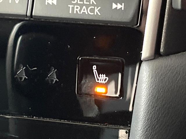 スカイライン 350GT ハイブリッド タイプP IMPULマフラー RAYS19インチアルミ アラウンドビューモニター エマージェンシーブレーキ インテリジェントクルーズコントロール 黒革シート メモリー機能付きパワーシート 革巻きステアリング(7枚目)