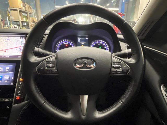 スカイライン 350GT ハイブリッド タイプP IMPULマフラー RAYS19インチアルミ アラウンドビューモニター エマージェンシーブレーキ インテリジェントクルーズコントロール 黒革シート メモリー機能付きパワーシート 革巻きステアリング(11枚目)