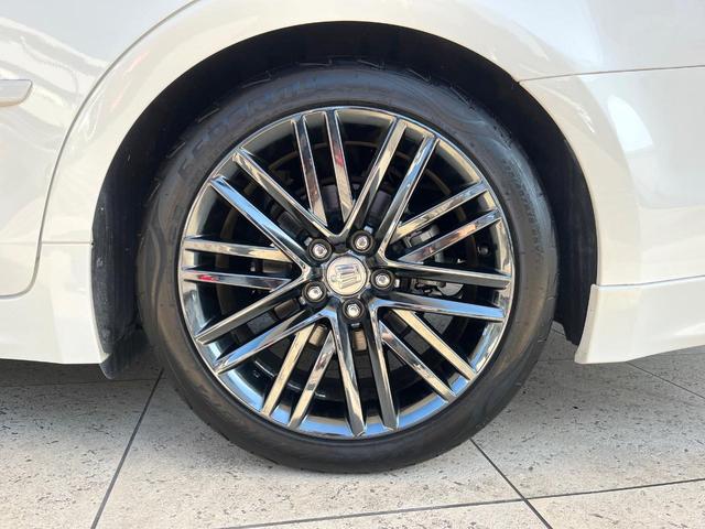 クラウンハイブリッド アスリートS J-フロンティアリミテッド 特別仕様車 パノラミックビューモニター ムーンルーフ 純正オプション18インチアルミ 黒革シート セーフティセンス クリアランスソナー/バックソナー LEDヘッドライト&フォグ シートヒーター ETC(25枚目)