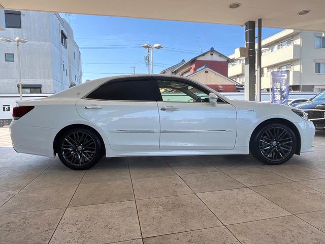 クラウンハイブリッド アスリートS J-フロンティアリミテッド 特別仕様車 パノラミックビューモニター ムーンルーフ 純正オプション18インチアルミ 黒革シート セーフティセンス クリアランスソナー/バックソナー LEDヘッドライト&フォグ シートヒーター ETC(32枚目)