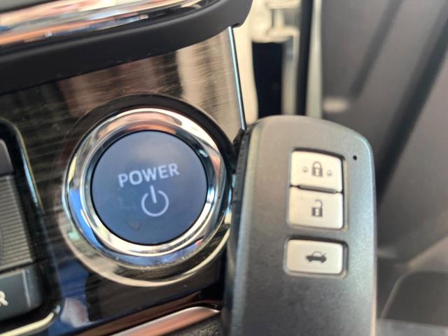 クラウンハイブリッド アスリートS J-フロンティアリミテッド 特別仕様車 パノラミックビューモニター ムーンルーフ 純正オプション18インチアルミ 黒革シート セーフティセンス クリアランスソナー/バックソナー LEDヘッドライト&フォグ シートヒーター ETC(35枚目)