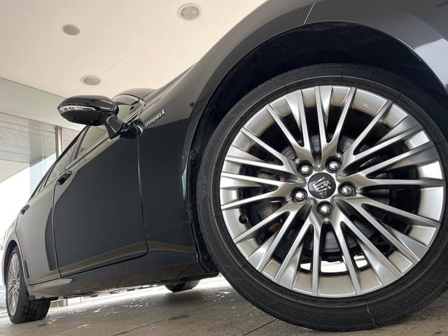 クラウンハイブリッド G セーフティパッケージプラス リアサポートパッケージ 黒革シート 純正18インチオプションマルチスポークアルミ 前席パワーシート スマートエントリー 純正SDナビ スーパーライフ(13枚目)