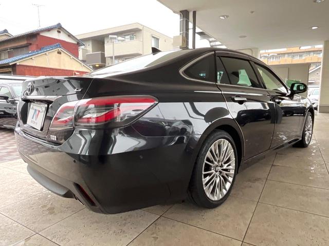 クラウンハイブリッド G セーフティパッケージプラス リアサポートパッケージ 黒革シート 純正18インチオプションマルチスポークアルミ 前席パワーシート スマートエントリー 純正SDナビ スーパーライフ(17枚目)