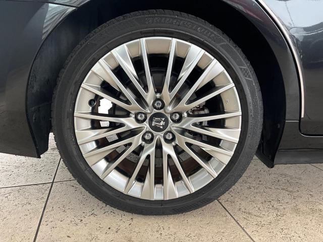 クラウンハイブリッド G セーフティパッケージプラス リアサポートパッケージ 黒革シート 純正18インチオプションマルチスポークアルミ 前席パワーシート スマートエントリー 純正SDナビ スーパーライフ(22枚目)