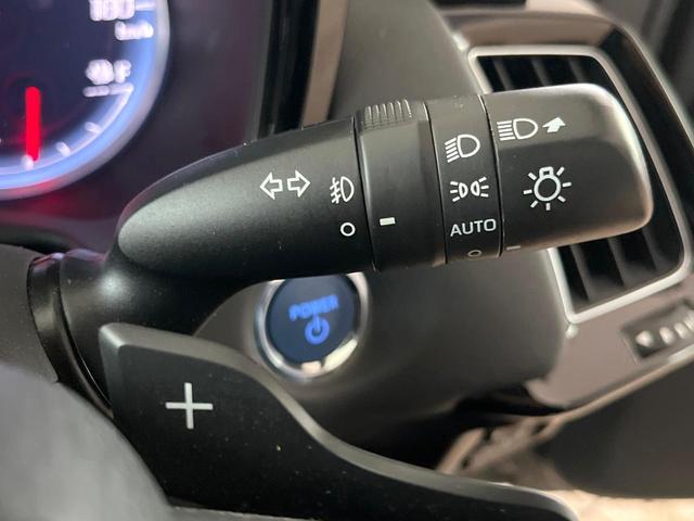 クラウンハイブリッド G セーフティパッケージプラス リアサポートパッケージ 黒革シート 純正18インチオプションマルチスポークアルミ 前席パワーシート スマートエントリー 純正SDナビ スーパーライフ(42枚目)