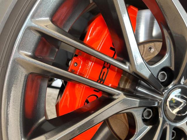 RC RC300h Fスポーツ マークレビンソンサウンド 純正オプションENKEI製19インチアルミ 角型3眼LEDヘッドライト オレンジブレーキキャリパー 専用スポーツシート セーフティシステム ブラインドスポットモニター 禁煙(20枚目)