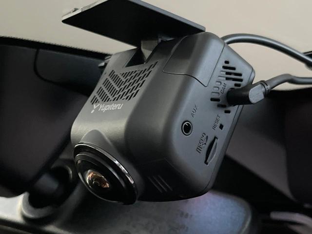 シビック タイプR レーシングブラックパッケージ 6MT ターボ ホンダセンシング 大型リヤスポイラー ブレンボ製キャリパー 純正19インチアルミ 専用スポーツシート ホンダコネクトディスプレイ バックカメラ LEDヘッドライト ETC2.0(69枚目)