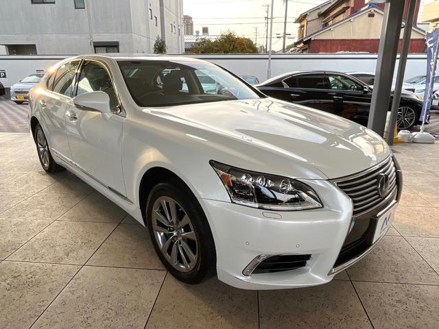 LS LS600h バージョンL マークレビンソンサウンド プリクラッシュセーフティシステム レーダークルーズコントロール レーンキープアシスト パワートランクリッド 純正18インチアルミ 黒革シート メモリー機能付きパワーシート(16枚目)