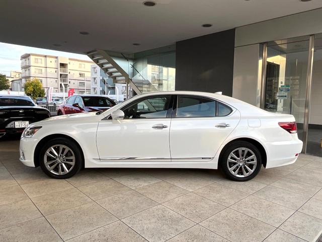 LS LS600h バージョンL マークレビンソンサウンド プリクラッシュセーフティシステム レーダークルーズコントロール レーンキープアシスト パワートランクリッド 純正18インチアルミ 黒革シート メモリー機能付きパワーシート(59枚目)