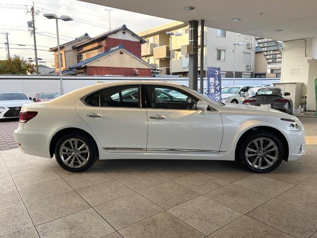 LS LS600h バージョンL マークレビンソンサウンド プリクラッシュセーフティシステム レーダークルーズコントロール レーンキープアシスト パワートランクリッド 純正18インチアルミ 黒革シート メモリー機能付きパワーシート(64枚目)