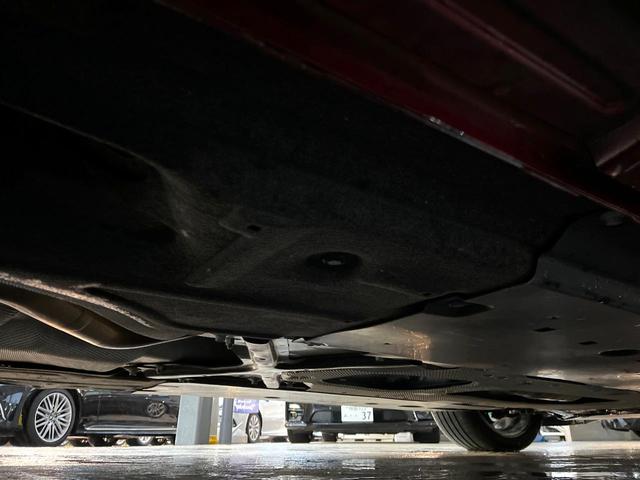 MAZDA3ファストバック 20Sバーガンディ セレクション 360度セーフティパッケージ レッドパーフォレーション革シート スマートブレーキサポート レーダークルーズコントロール ブラインドスポットモニタリング 純正18インチアルミ シートヒーター 純正ナビ(38枚目)