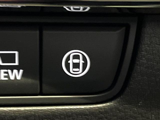 MAZDA3ファストバック 20Sバーガンディ セレクション 360度セーフティパッケージ レッドパーフォレーション革シート スマートブレーキサポート レーダークルーズコントロール ブラインドスポットモニタリング 純正18インチアルミ シートヒーター 純正ナビ(50枚目)