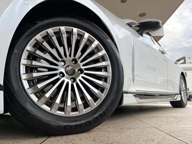 クラウン Z モデリスタフルエアロ パノラマルーフ ミッドブラウンプレミアムナッパ革シート パノラミックビューモニター セーフティシステム 純正19インチアルミ 全席シートベンチレーション デジタルインナーミラー(13枚目)