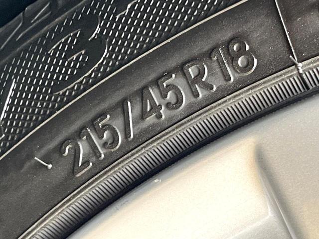 MAZDA3セダン XD Lパッケージ 禁煙 スマートブレーキサポート レーダークルーズ 車線逸脱 ブラインドスポット LEDヘッドライト 純正18インチAW 革巻ステアリング パドルシフト 黒革 スマートキー マツダコネクトナビ(22枚目)