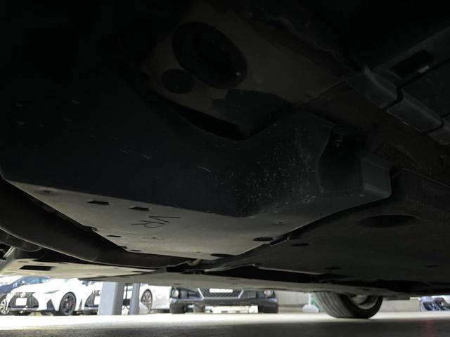 ＥＳ ＥＳ３００ｈ　バージョンＬ　デジタルインナーミラー　パノラミックビューモニター　マークレビンソンサウンド　ムーンルーフ　ブラインドスポット　パドルシフト　純正１８インチアルミ　メモリー機能付きパワーシート　パワートランクリッド（33枚目）